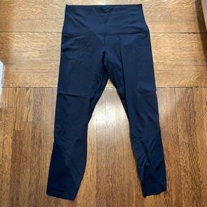 Lululemon Black Wunder Under leggings